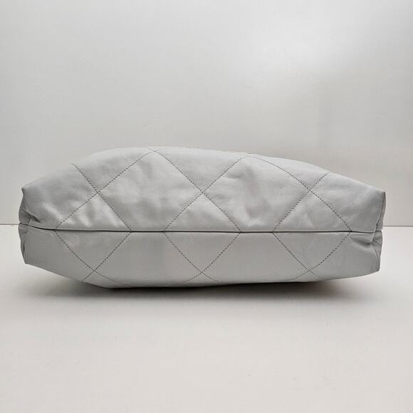 Chanel Pale Blue Quilted Medium 22 Hobo Bag - Picture 5 of 12